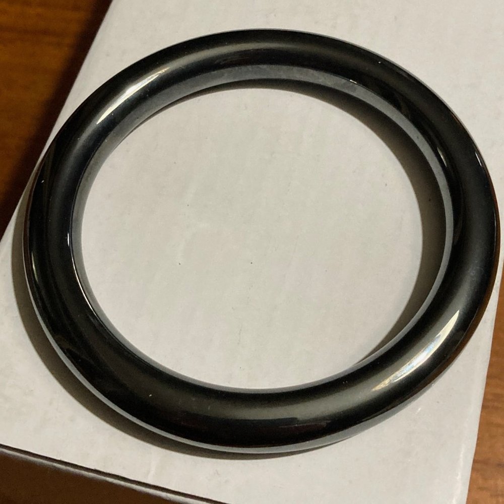 Hematite bangle
